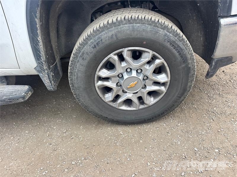 Chevrolet Silverado 3500 LT 4x4 Crew Cab Pickup Інше