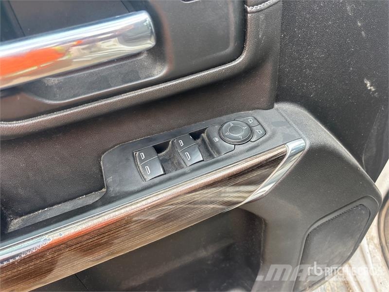 Chevrolet Silverado 3500 LT 4x4 Crew Cab Pickup Інше