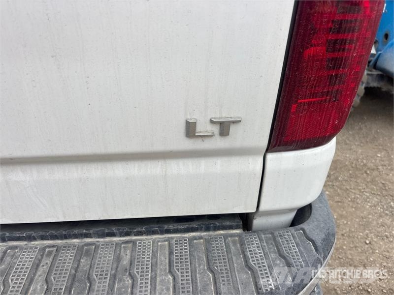 Chevrolet Silverado 3500 LT 4x4 Crew Cab Pickup Інше