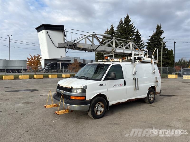 Chevrolet Telelift TTS25-5-GY 35 ft on Chevrolet Express 35 Pacēlāji uz automašīnas bāzes