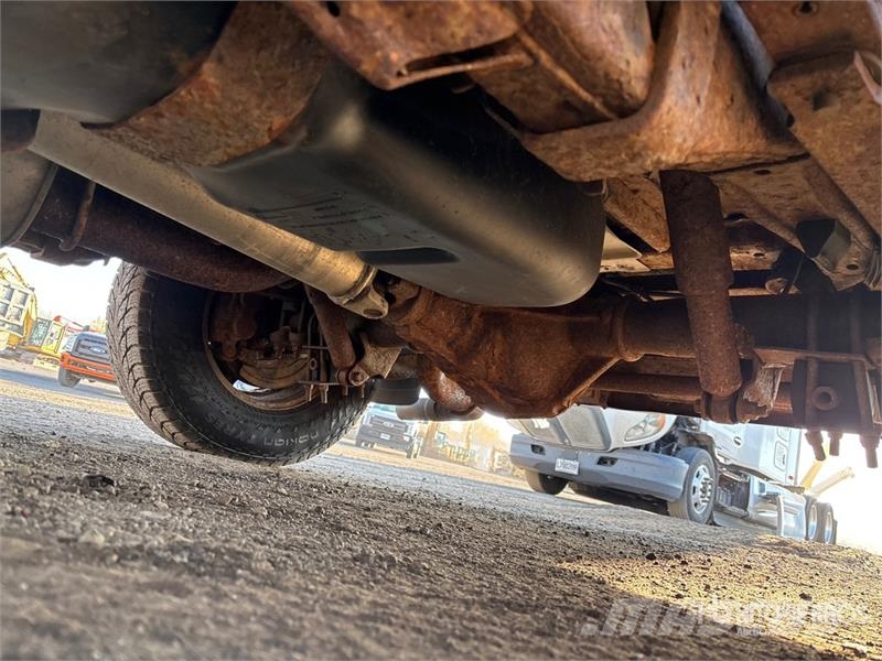 Chevrolet Telelift TTS25-5-GY 35 ft on Chevrolet Express 35 Pacēlāji uz automašīnas bāzes
