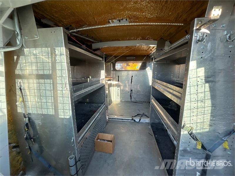 Chevrolet Telelift TTS25-5-GY 35 ft on Chevrolet Express 35 Pacēlāji uz automašīnas bāzes