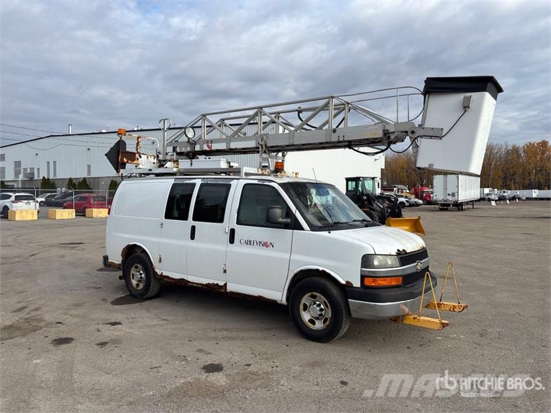 Chevrolet Telelift TTS25-5-GY 35 ft on Chevrolet Express 35 Pacēlāji uz automašīnas bāzes