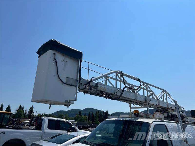 Chevrolet Telelift TTS 25-5-GY 35 ft on  Chevrolet 3500 4x2  المنصات الهوائية المثبتة على شاحنة
