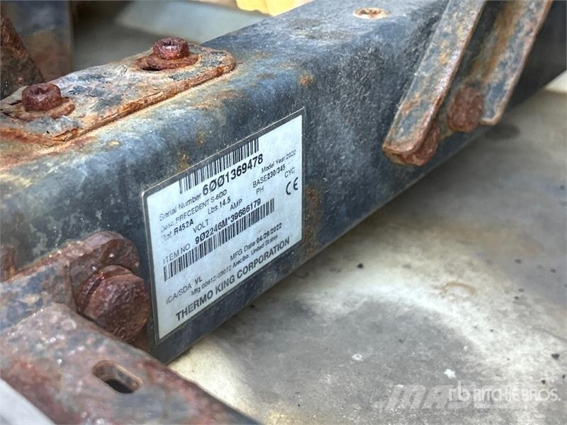 CIMC 1RBR5305 نصف مقطورات بدرجة حرارة قابلة للضبط