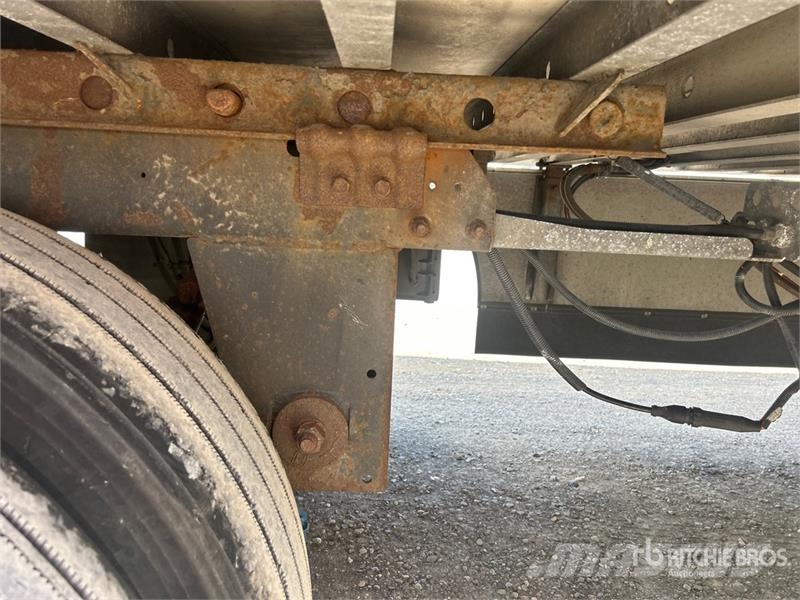 CIMC 1RBR5305 نصف مقطورات بدرجة حرارة قابلة للضبط