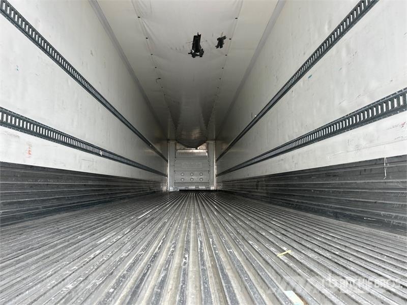 CIMC 1RBR5305 53 ft x 102 in T/A Refrigerated Trailer Напівпричепи-рефрижератори