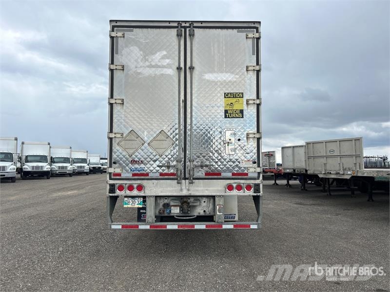 CIMC 1RBR5305 53 ft x 102 in T/A Refrigerated Trailer Напівпричепи-рефрижератори