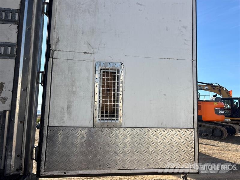 CIMC 53 ft x 102 in T/A Refrigerated Trailer Hladilne polprikolice