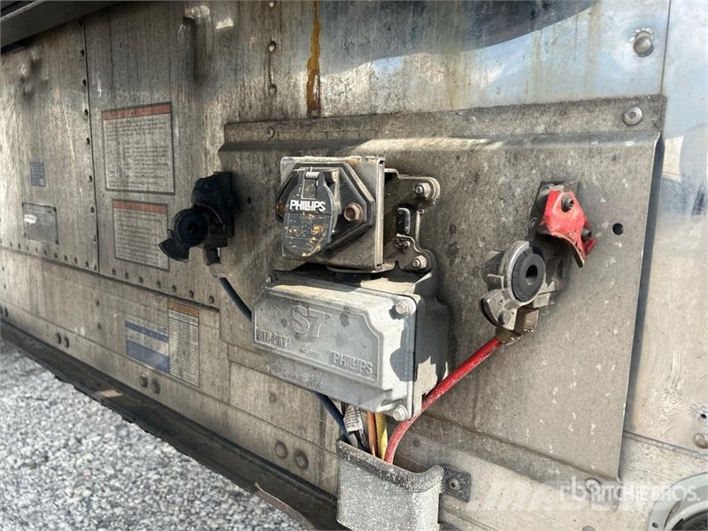CIMC 53 ft x 102 in T/A Refrigerated Trailer Напівпричепи-рефрижератори
