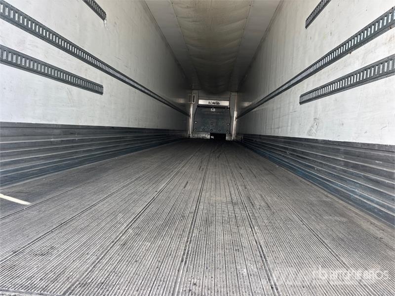 CIMC 53 ft x 102 in T/A Refrigerated Trailer Полуприцепы-рефрижераторы
