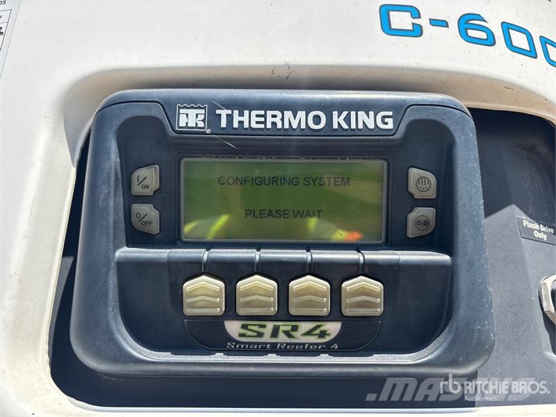 CIMC 53 ft x 102 in T/A Refrigerated Trailer Puspriekabės su izoterminiu kėbulu