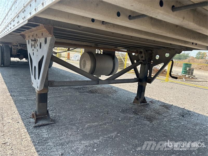 CIMC 53 ft x 102 in T/A Refrigerated Trailer نصف مقطورات بدرجة حرارة قابلة للضبط