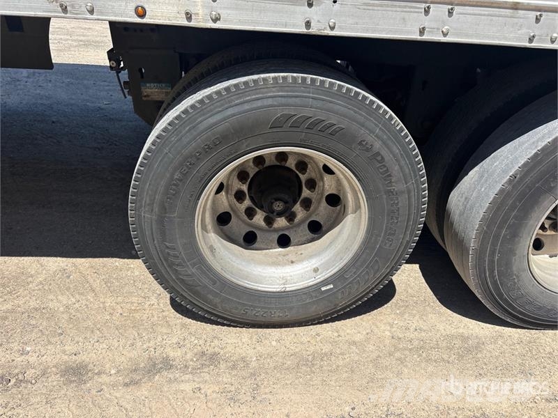 CIMC 53 ft x 102 in T/A Refrigerated Trailer Puspriekabės su izoterminiu kėbulu