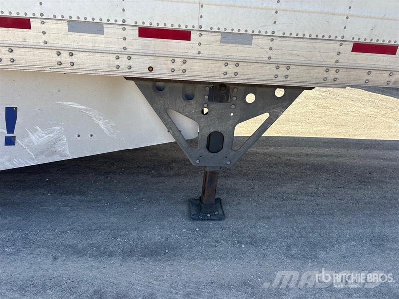 CIMC 53 ft x 102 in T/A Refrigerated Trailer Puspriekabės su izoterminiu kėbulu
