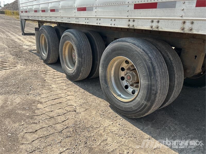 CIMC 53 ft x 102 in T/A Refrigerated Trailer نصف مقطورات بدرجة حرارة قابلة للضبط