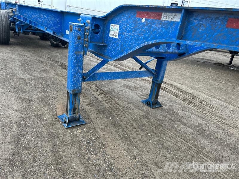 CIMC CB45M3OTC00 Tri/A Extendable Container Trailer Containerframe/Skiploader trailers