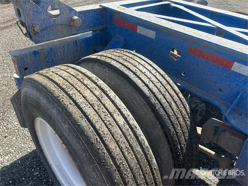 CIMC CB45M3OTC00 Tri/A Extendable Container Trailer Containeranhänger