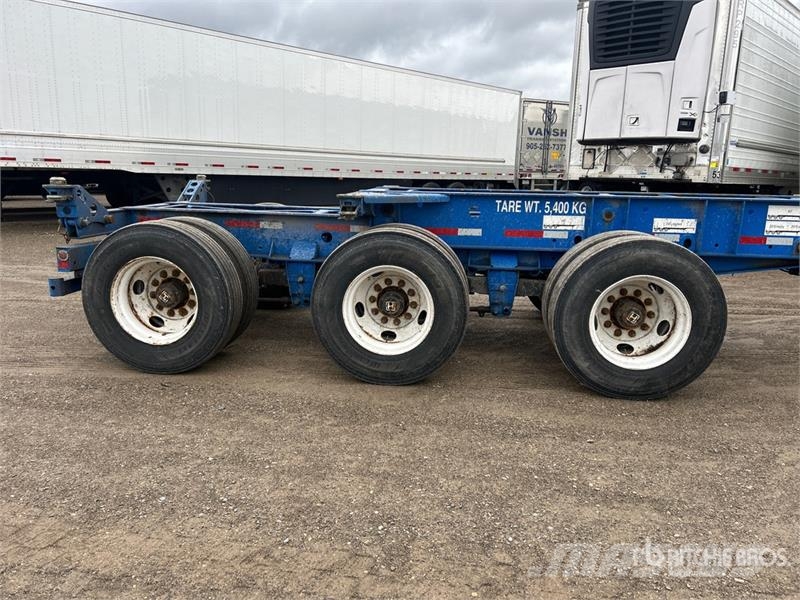 CIMC CB45M3OTC00 Tri/A Extendable Container Trailer Containerframe/Skiploader trailers