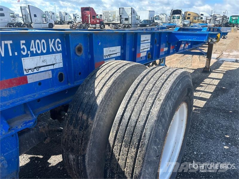 CIMC CB45M3OTC00 Tri/A Extendable Container Trailer Containeranhänger