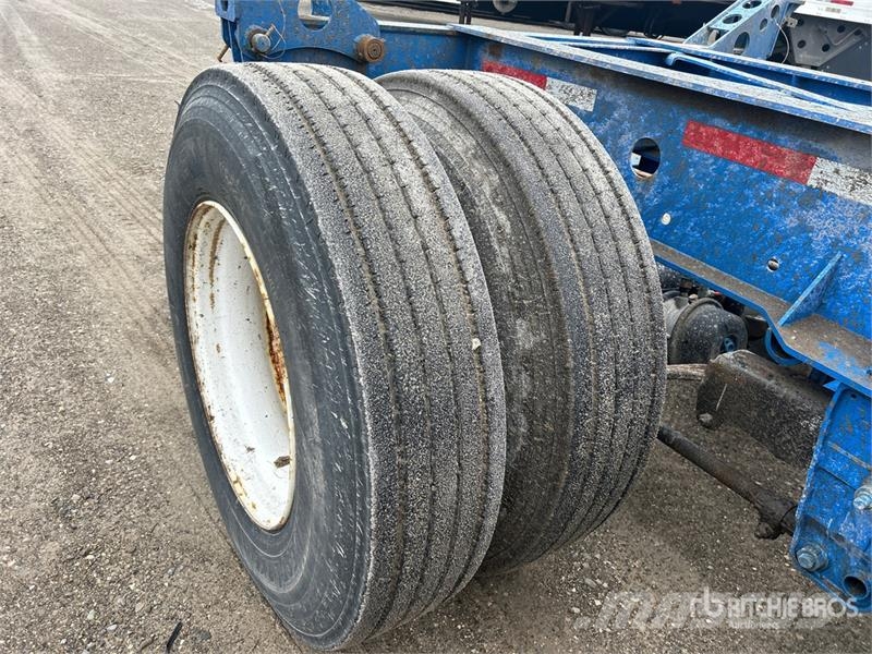 CIMC CB45M3OTC00 Tri/A Extendable Container Trailer Containerframe/Skiploader trailers