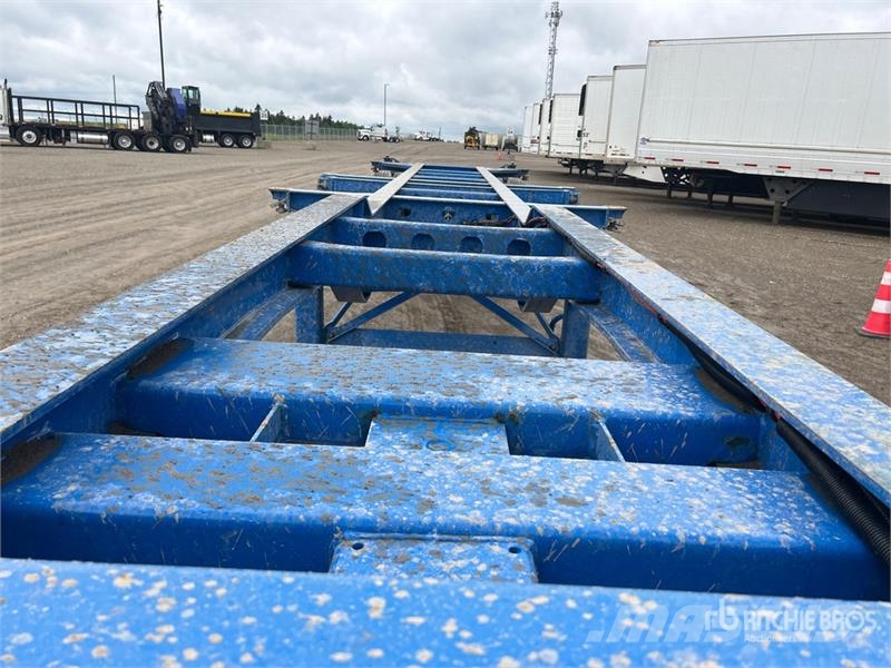 CIMC CB45M3OTC00 Tri/A Extendable Container Trailer Containerframe/Skiploader trailers