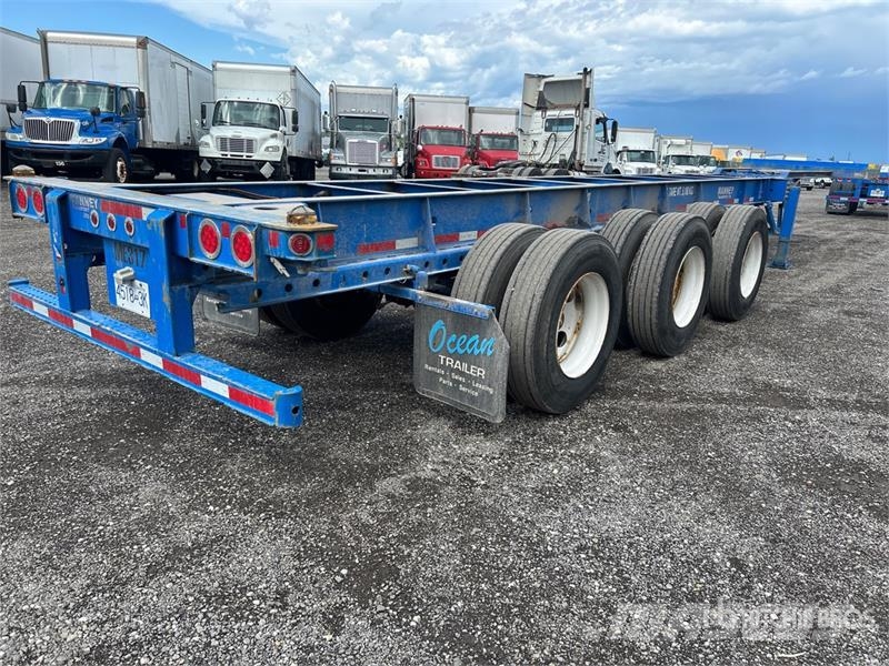 CIMC EX53M3OTC00 Tri/A Extendable Container Trailer Remolques portacontenedores