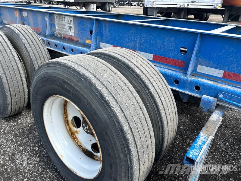 CIMC EX53M3OTC00 Tri/A Extendable Container Trailer Remolques portacontenedores