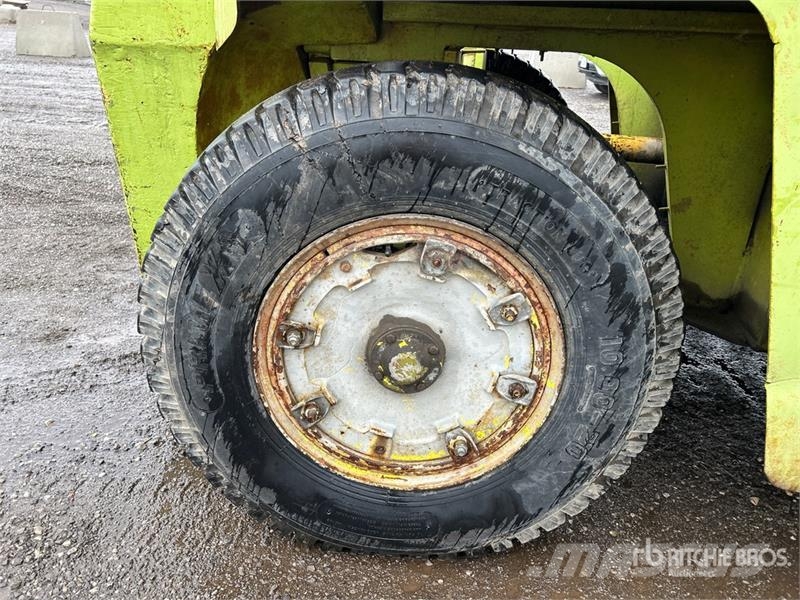 Clark C500 Y300-LD 18650 lb Pneumatic Tire Forklift (Ino Περονοφόρα ανυψωτικά κλαρκ - άλλα