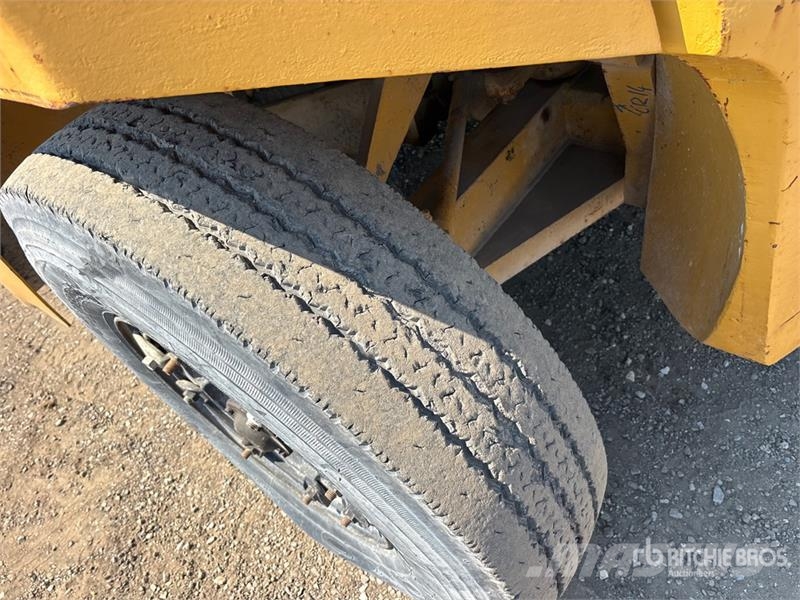 Clark CY160SC-D 16000 lb 4x4 Rough Terrain Forklift Carretillas elevadoras todo terreno