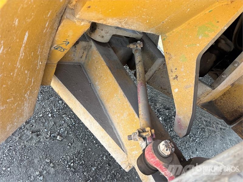 Clark CY160SC-D 16000 lb 4x4 Rough Terrain Forklift Carretillas elevadoras todo terreno