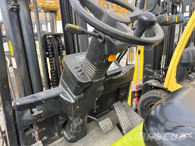 Clark ECX25 4800 lb Electric Forklift Carrelli elevatori elettrici
