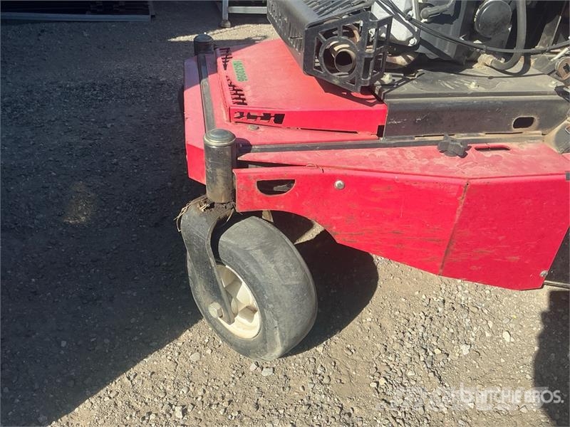 Classen SA30A Stand On Aerator Gyepszellőztetők