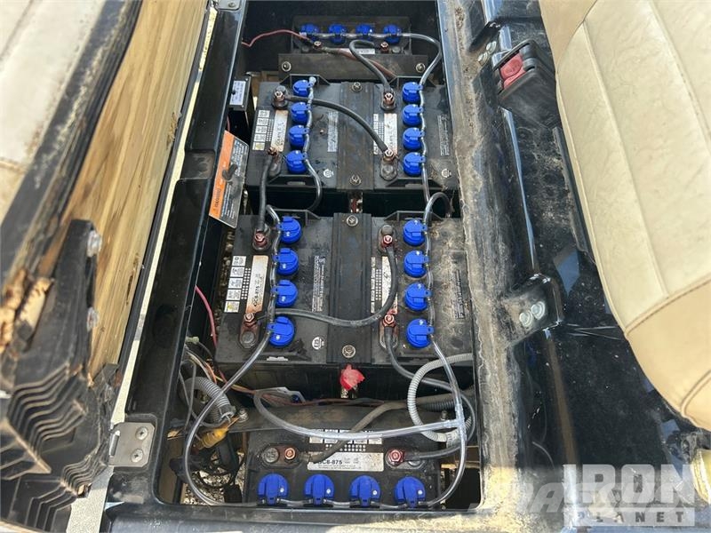 Club Car Villager Electric Golf Cart عربات الجولف