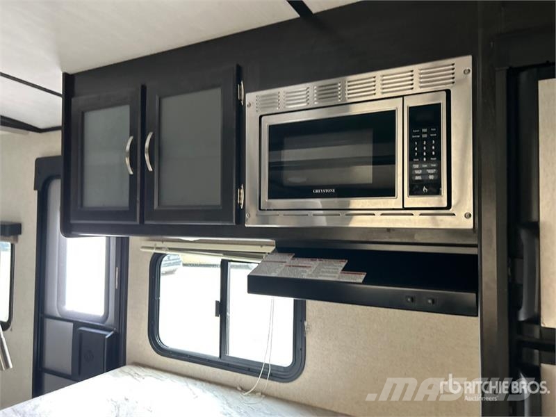  Coachmen M-2963 BH 30 ft T/A Travel Trailer Ostale prikolice