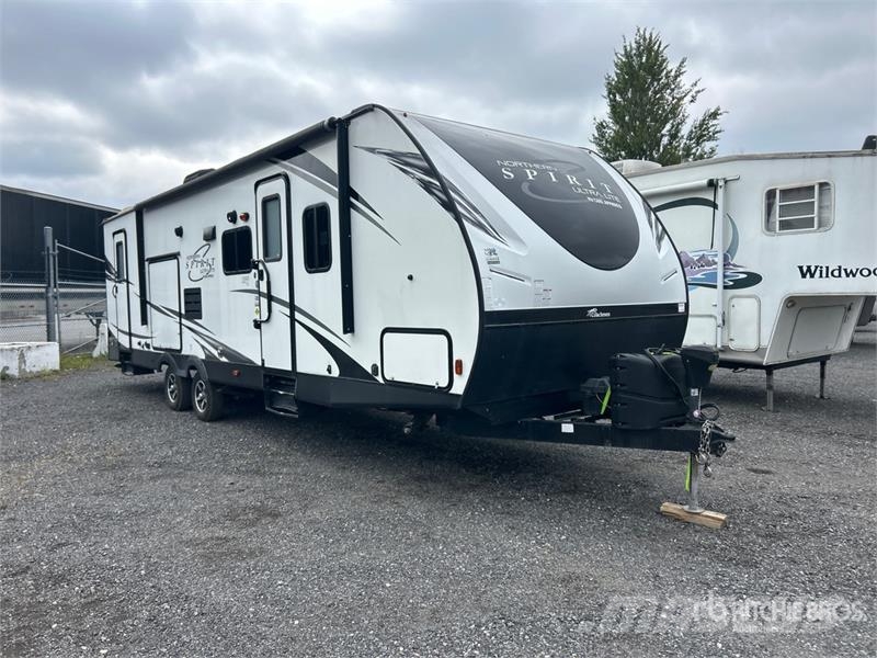  Coachmen M-2963 BH 30 ft T/A Travel Trailer Ostale prikolice