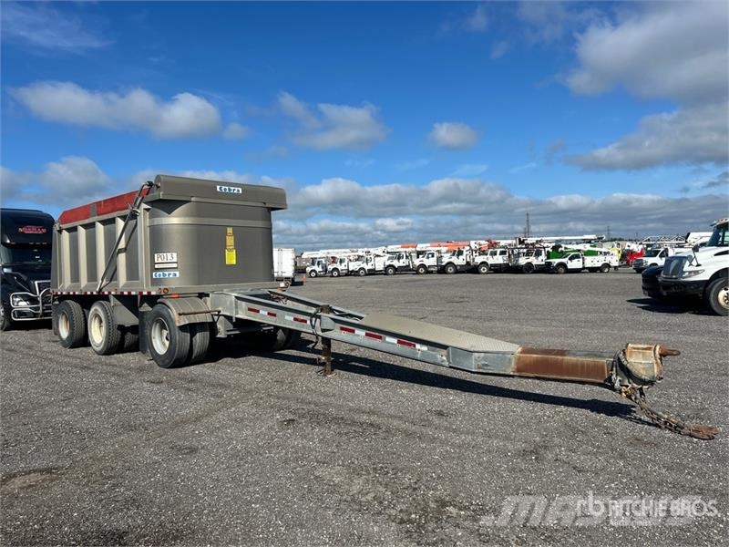 Cobra 17 ft Tri/A Pup Dump Trailer Bañera