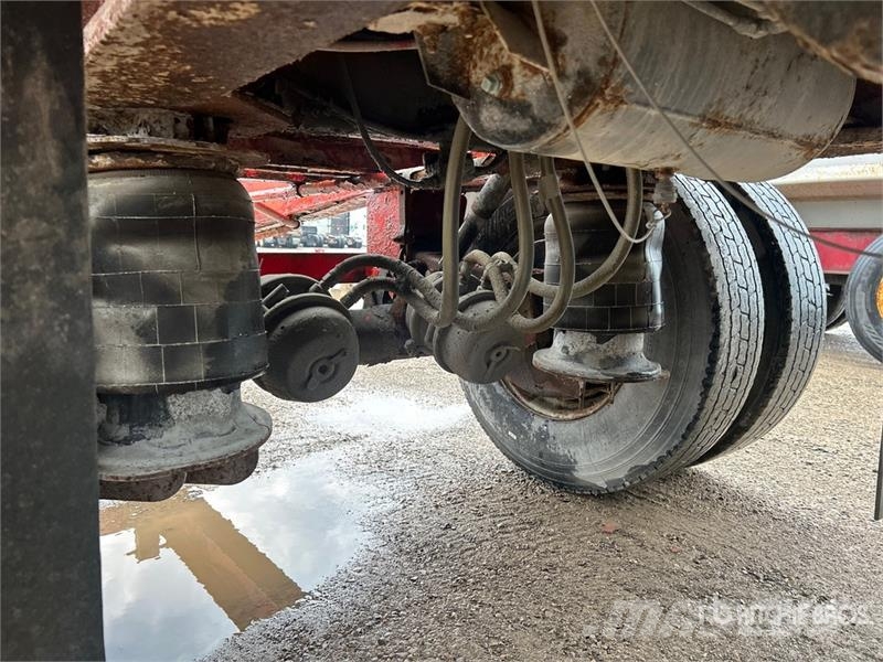 Cobra 17 ft Tri/A Pup Dump Trailer Bañera