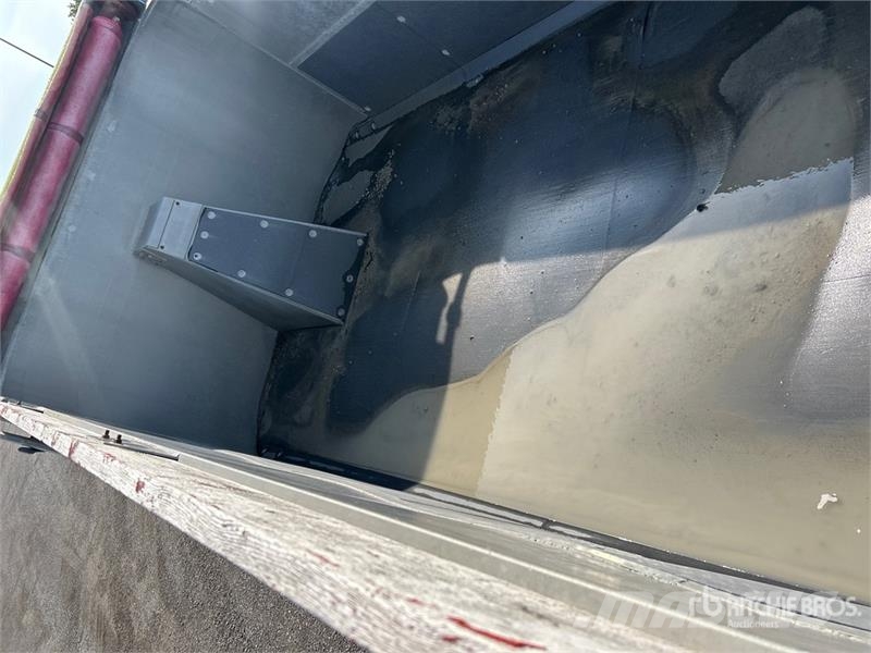 Cobra 17 ft Tri/A Pup Dump Trailer Bañera