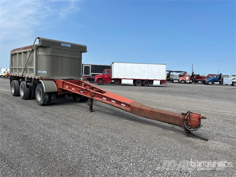Cobra 17 ft Tri/A Pup Dump Trailer Bañera