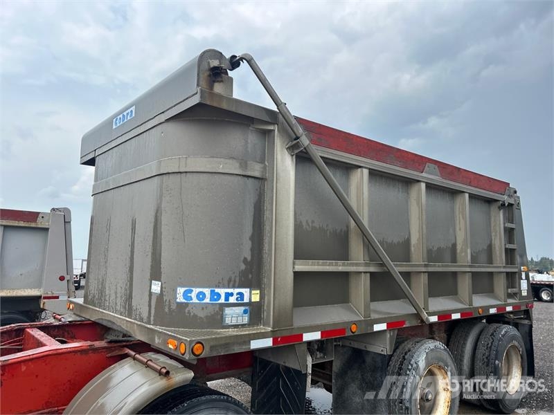 Cobra 17 ft Tri/A Pup Dump Trailer Bañera