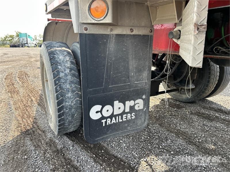 Cobra 17 ft Tri/A Pup Dump Trailer Bañera