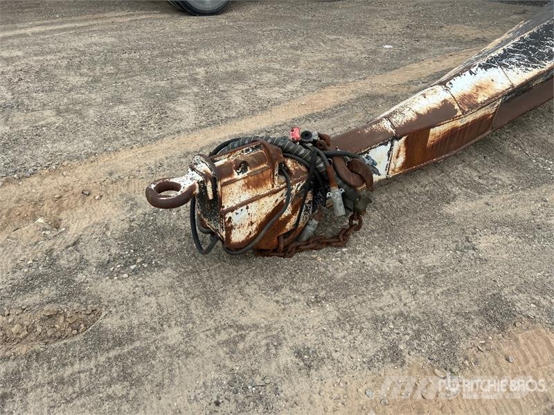 Cobra 17 ft Tri/A Pup Dump Trailer Bañera