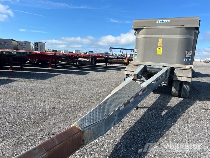 Cobra 17 ft Tri/A Pup Dump Trailer Bañera