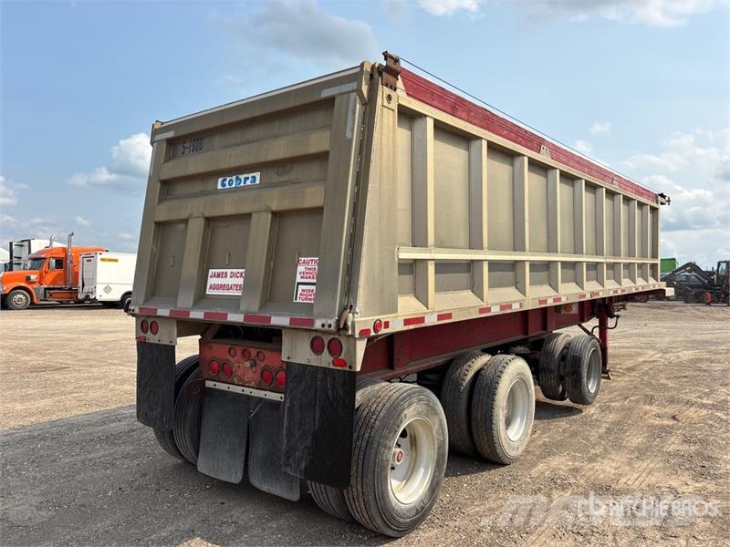 Cobra 33 ft Tri/A End Dump Trailer Bañera