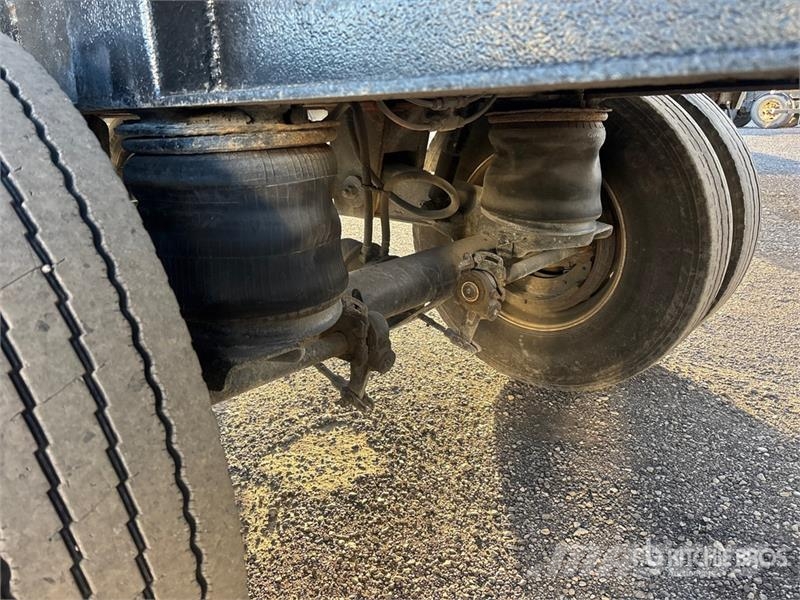 Cobra 44 ft Quad/A End Dump Trailer Kipper