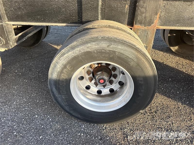 Cobra 44 ft Quad/A End Dump Trailer Kipper
