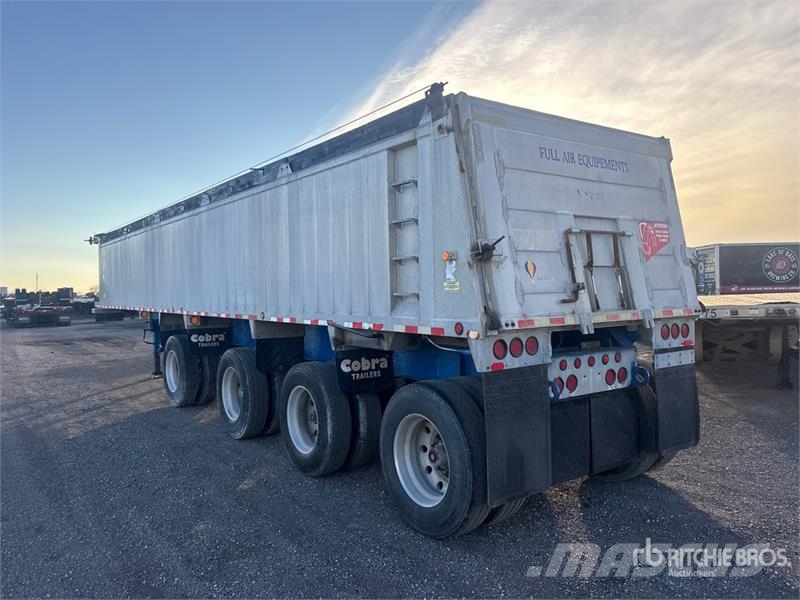 Cobra 44 ft Quad/A End Dump Trailer Kipper