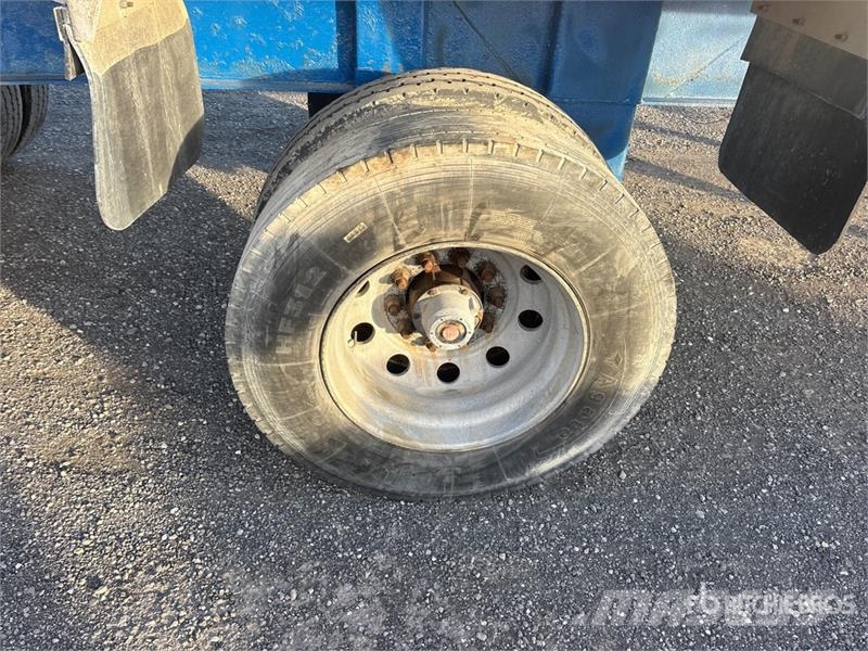 Cobra 44 ft Quad/A End Dump Trailer Kipper