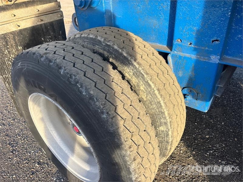 Cobra 44 ft Quad/A End Dump Trailer Kipper